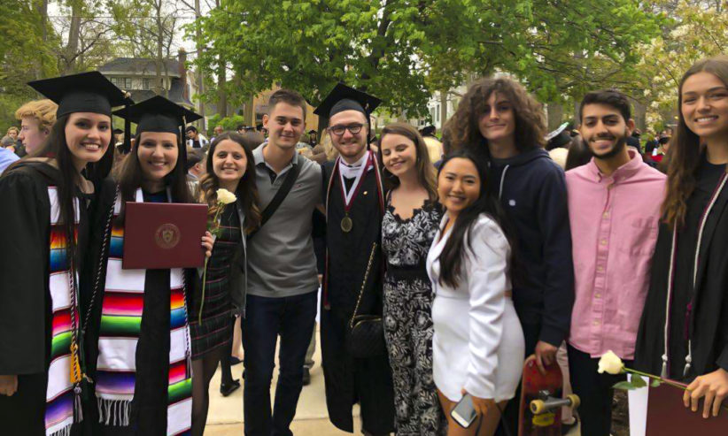 Graduation sur un campus du Michigan - PIE CAMPUS